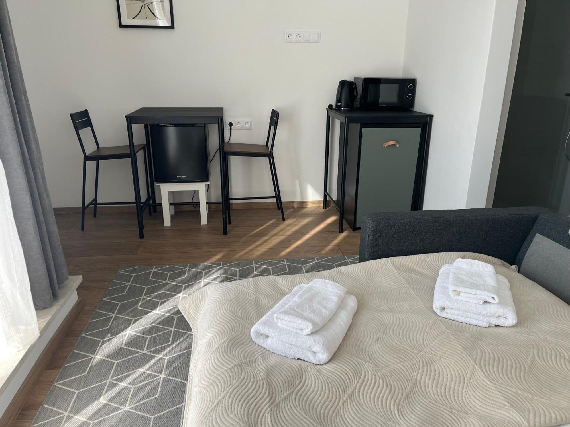 Feel Good Units Апартаменты *